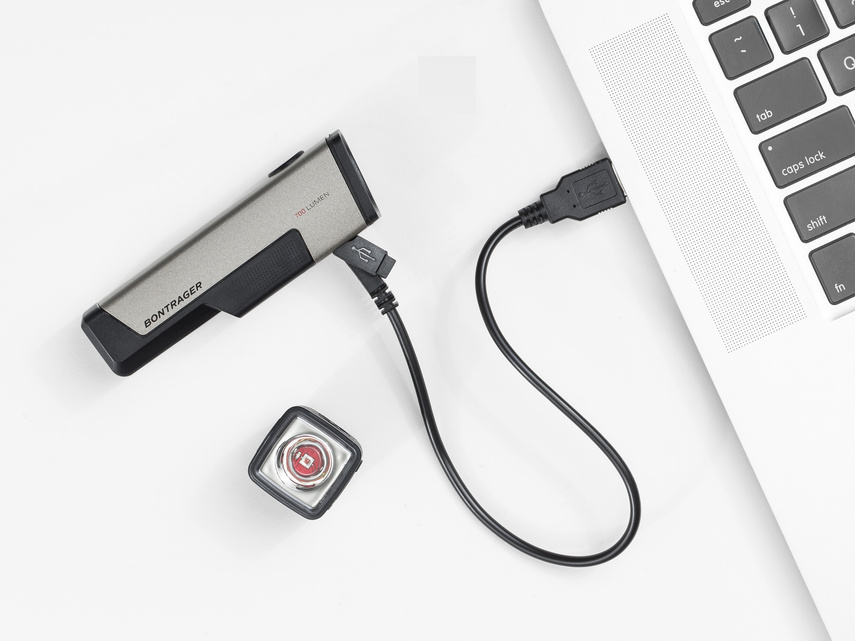 Zestaw lampek rowerowych Bontrager Ion Comp R/Flare R City