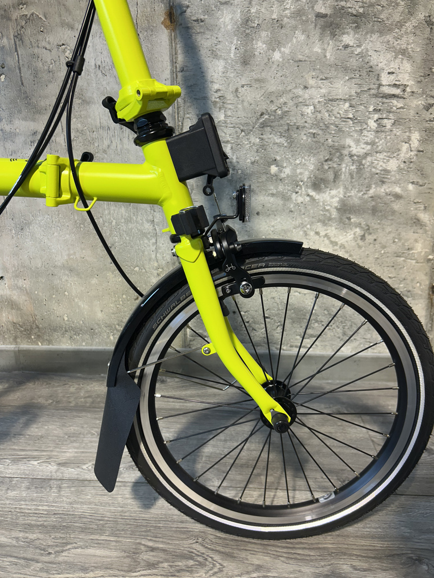 Brompton C-line M2L Yuzu Lime