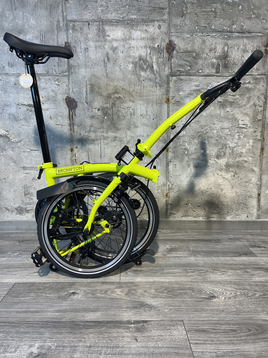 Brompton C-line M2L Yuzu Lime