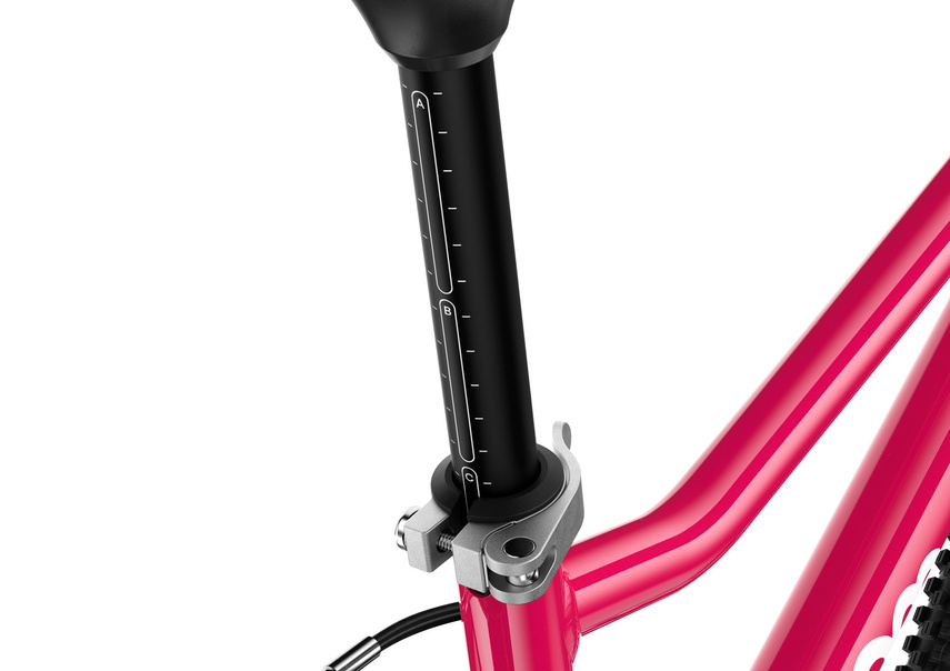 Rowerek 2025 woom 3 hot pink