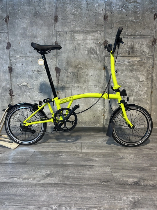 Brompton C-line M2L Yuzu Lime